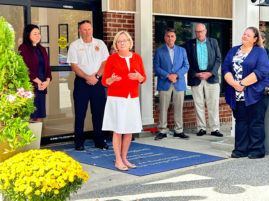 ribbon cutting